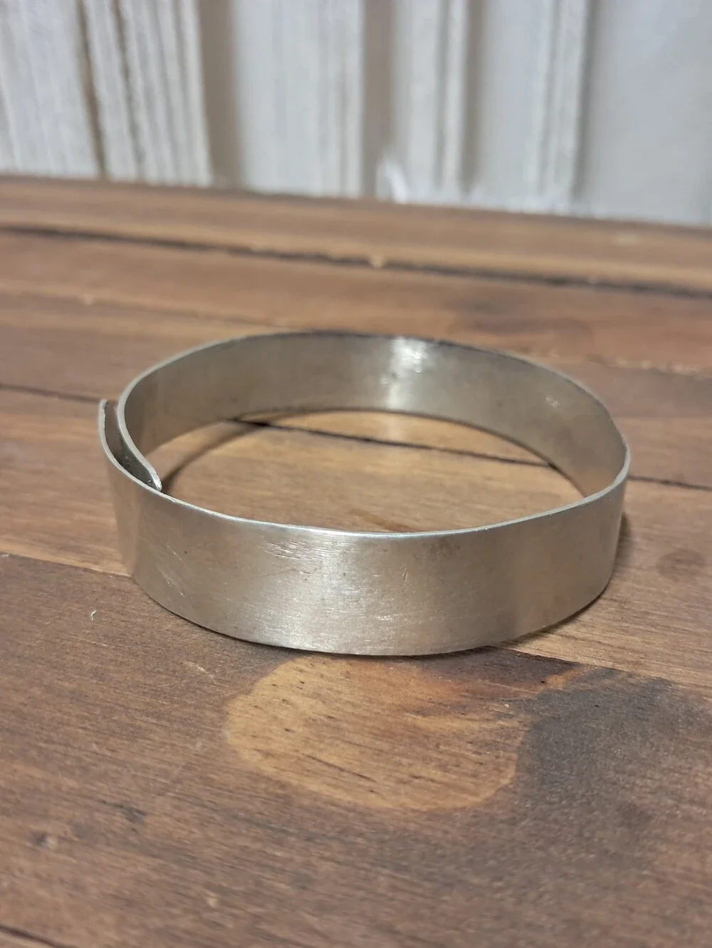 Vintage 925 Sterling Silver Minimalist Wide Bypass Ribbon Cuff Bracelet Banglex